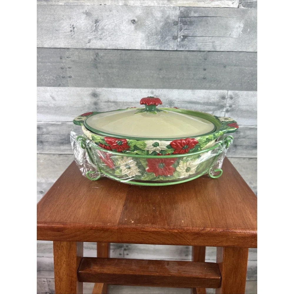 Tamp-Tations 2.5 QT Figural Floral Baker W/Lid & Wire Rack